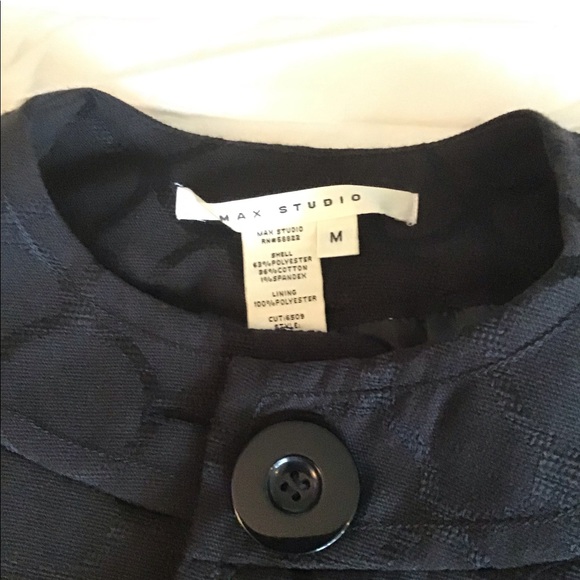 Max Studios jacket - Picture 2 of 2